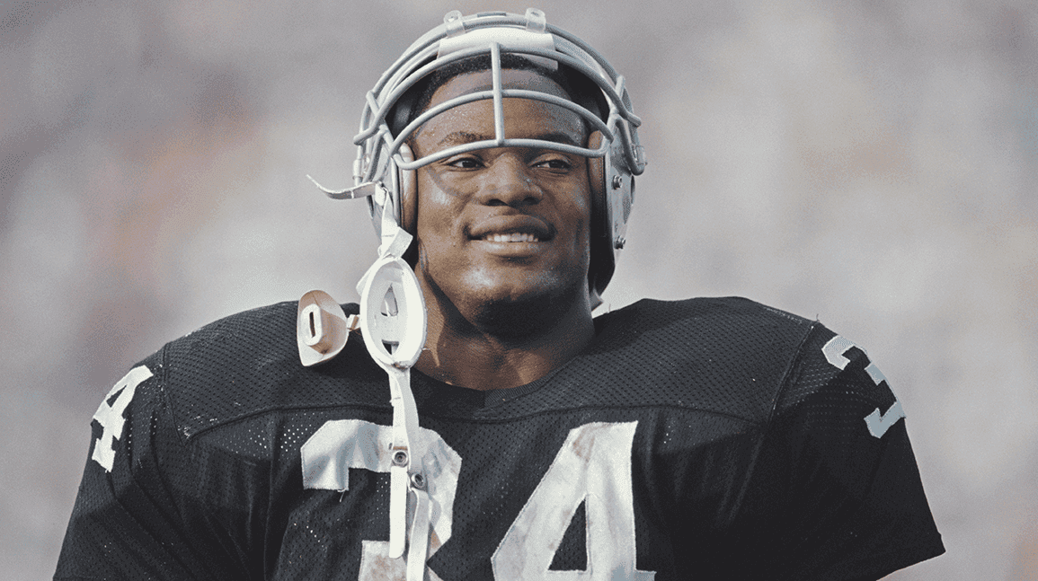 Cover Image for PSA to host Bo Jackson for private autograph signing