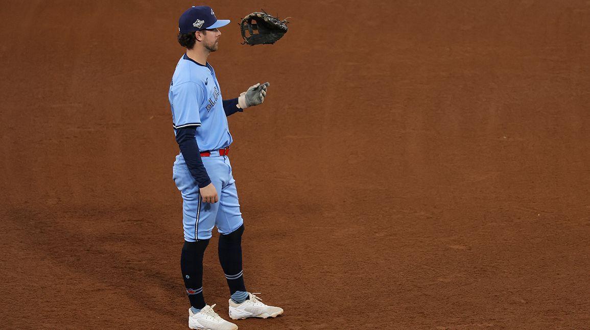 Jays' Ernie Clement using glove he bought off eBay in World Series