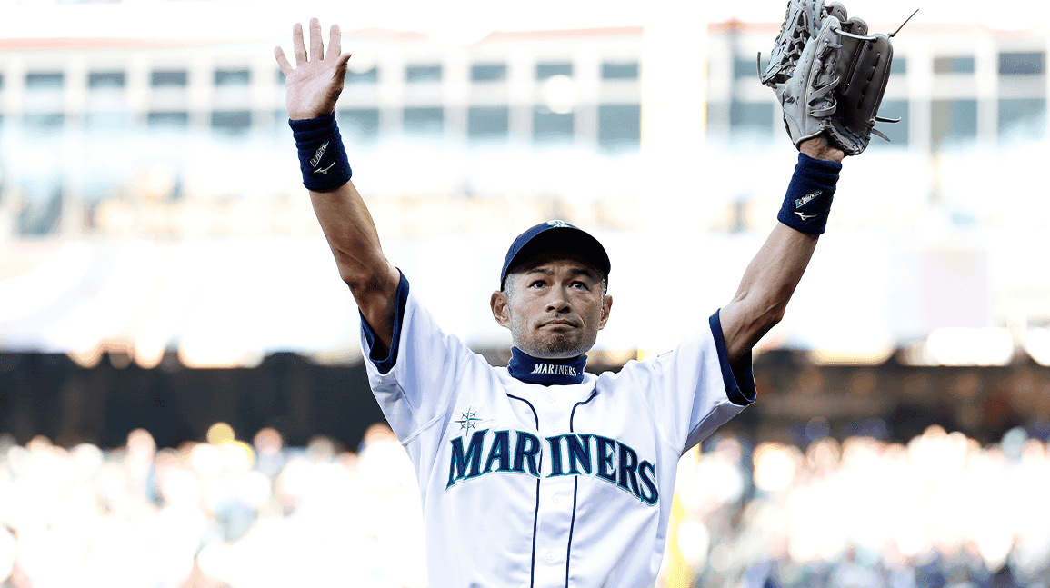 Cover Image for Ichiro Suzuki leads '25 Hall of Fame class: Ranking his best cards