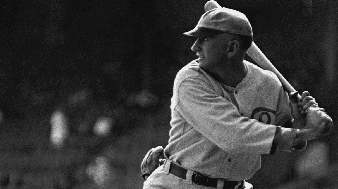 Cover Image for 'Shoeless' Joe Jackson-signed ball heads to auction as one of baseball's rarest signatures