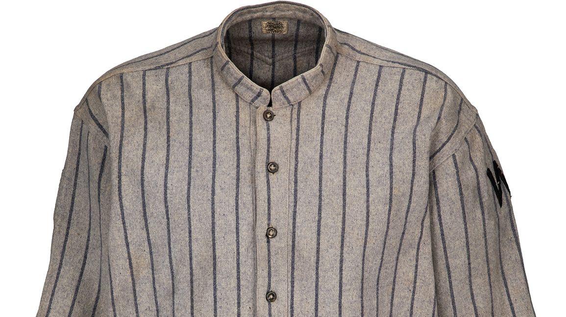 Cover Image for Walter Johnson's game-worn jersey photo-matched to 1920: 'It's a unicorn'
