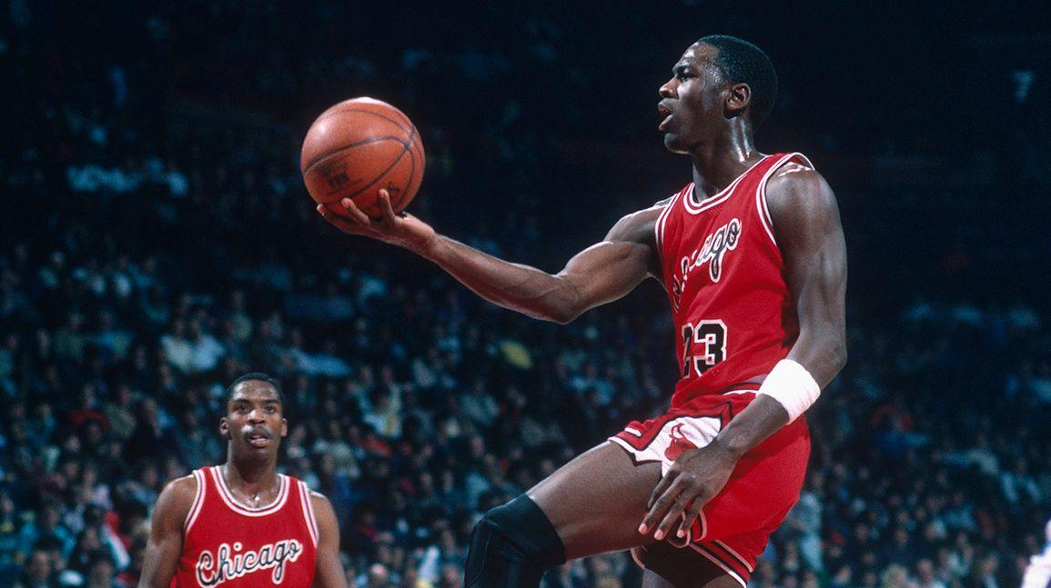 Preseason vs. regular season: Which debut holds most collectible value?