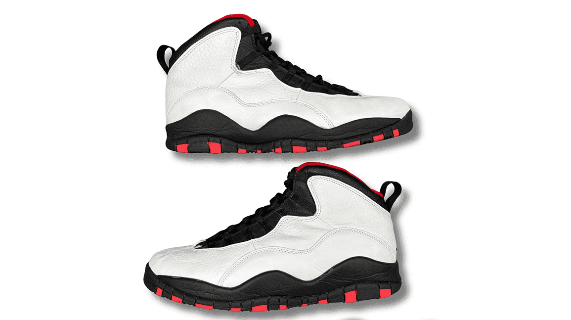 Cover Image for Michael Jordan 'I'm Back' sneakers could become historic flip