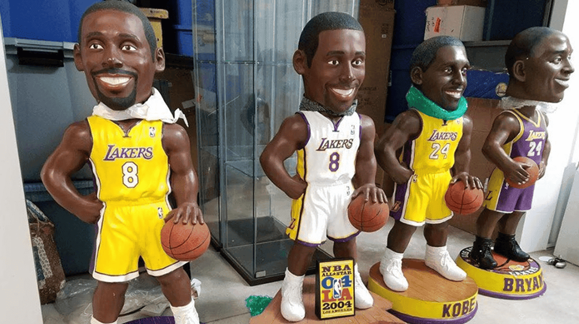 Cover Image for Oklahoma City collector reports theft of memorabilia from storage facility