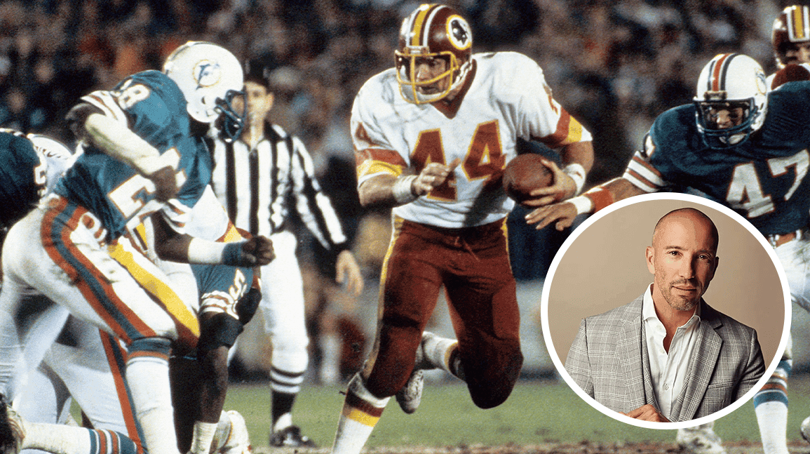Cover Image for Selling Sunset, buying Diesel: Jason Oppenheim buys Riggns Super Bowl XVII jersey