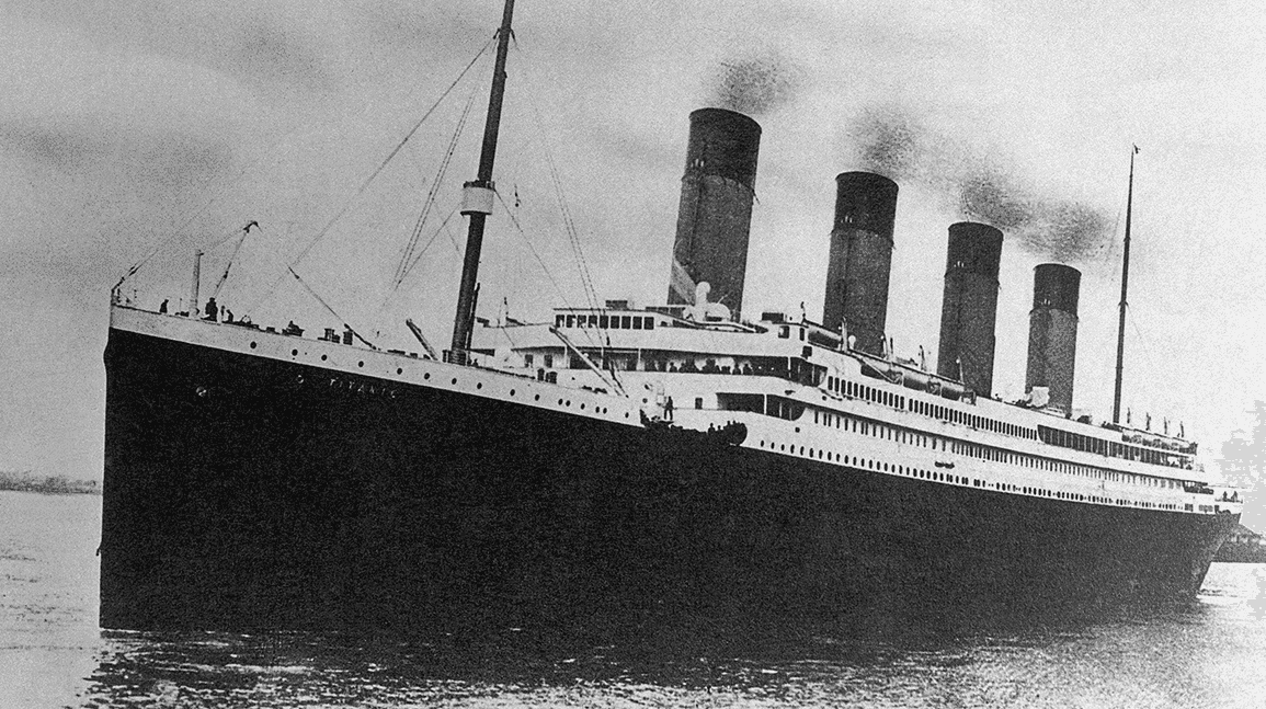Cover Image for Pocket watch tied to Titanic's most famous couple hits auction block