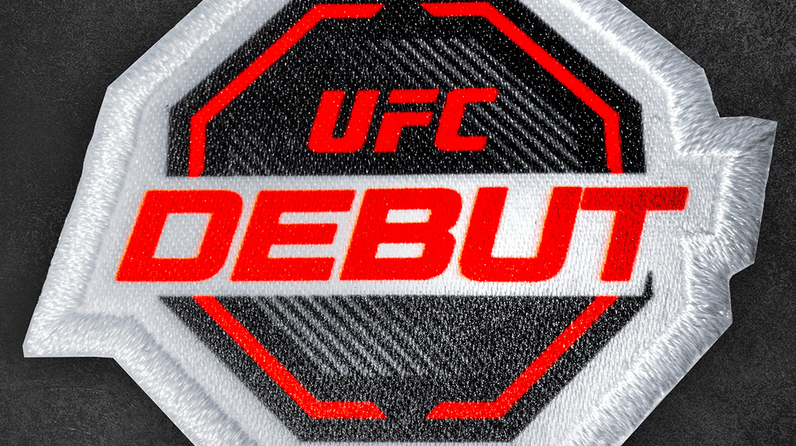 Cover Image for UFC fighters to be featured in Topps' Debut Patch program