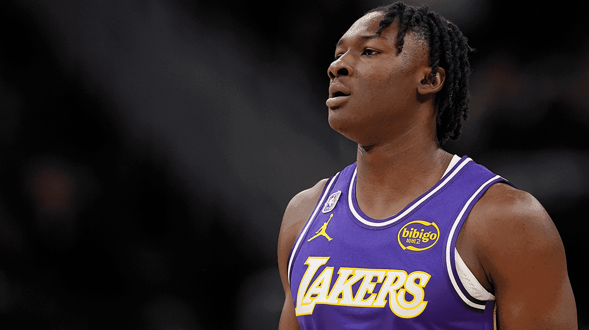 Cover Image for Lakers rookie ends up with milestone game ball … thanks to Giannis