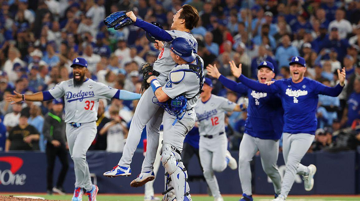 Dodgers' Game 7 collectibles head to auction block, Cooperstown